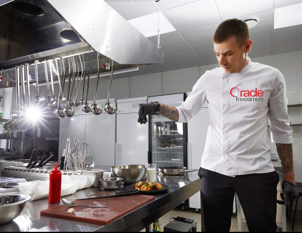 10 echipamente esențiale pentru deschiderea unui restaurant de succes