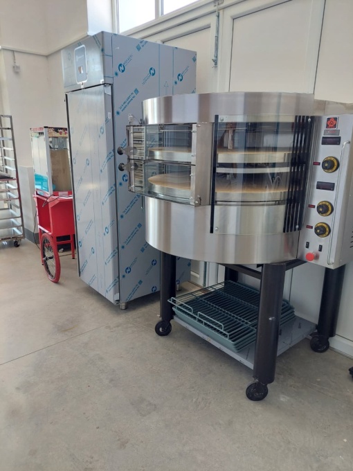 Cuptor electric rotativ 8+8 pizza - Img 3