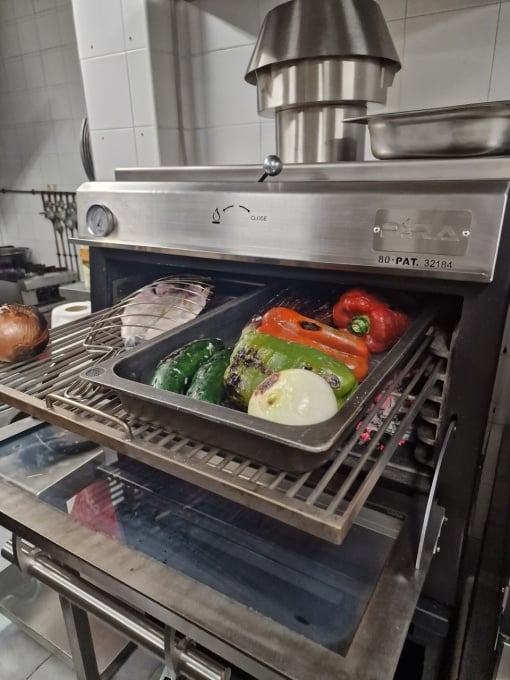 Cuptor pentru Steak pe cărbuni, Pira 80 LUX AB - Img 12