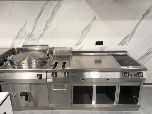 Mașină de gătit electrică cu plită vitroceramică, 2 zone de gătit și suport deschis - Img 5