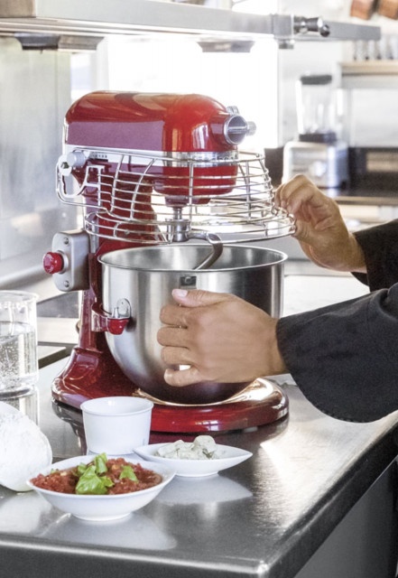 Mixer planetar KitchenAid, roșu 6.9 litri - Img 4