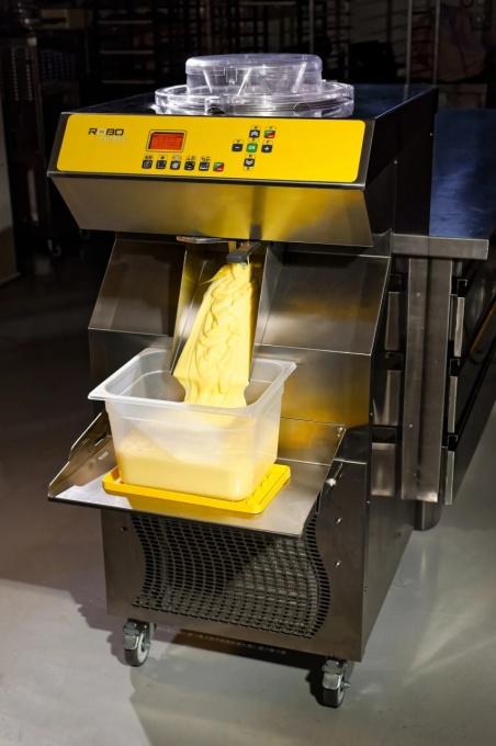 Mașină multifuncțională de înghețată, creme și pasteurizator 100 L/h, tip răcire apă, RoboCream - Img 7