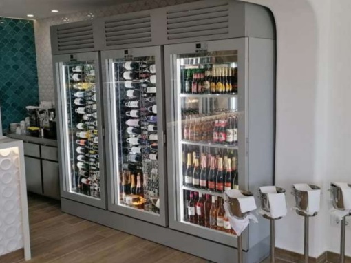 Vitrină frigorifică pentru vin 265 litri, Infrico - Img 3