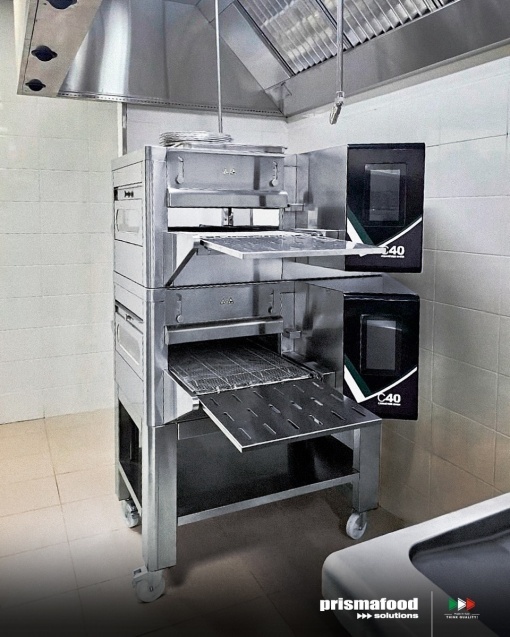 Cuptor pe gaz tip tunel C/40, 300 covrigi sau 22 pizza de 33 cm/oră, Prismafood Italia - Img 3