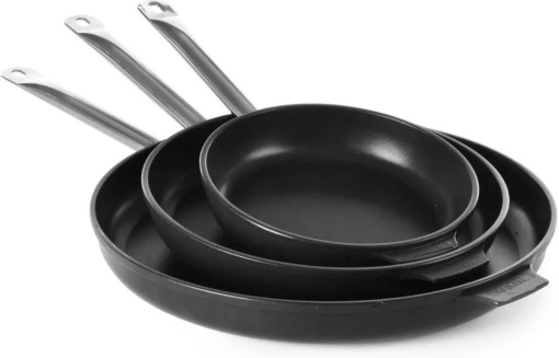 Tigaie Titanium Profesional, 36 cm, mâner inox Hendi - Img 5