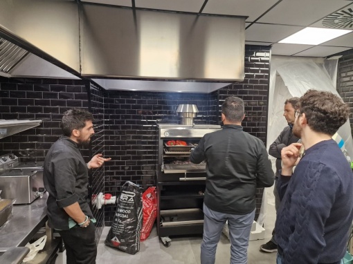 Cuptor pentru Steak pe cărbuni, deschidere verticaă, Pira 80 Lux SD - Img 3