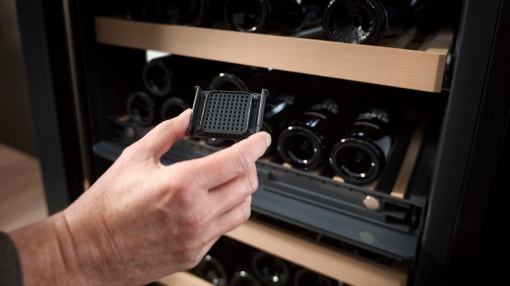Vitrină frigorifică pentru vin, 149 sticle de 0,75 litri, Liebherr - Img 12