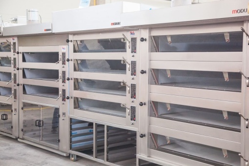 Cuptor electric pentru panificație cu 4 vetre, (8 tăvi 60x40/vatră), hotă și suport - Img 10