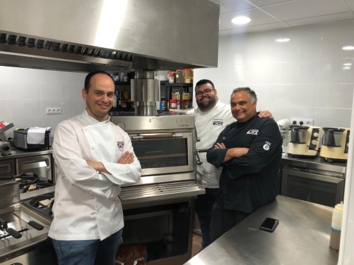 Cuptor pentru steak pe cărbuni, deschidere verticală, Pira 70 Silver ED - Img 3