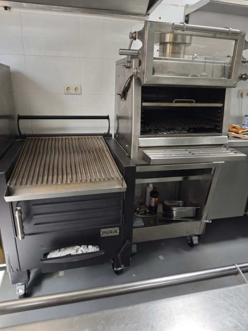 Grătar profesional Barbeque pentru Steak pe cărbuni, 800x820x930 mm - Img 10