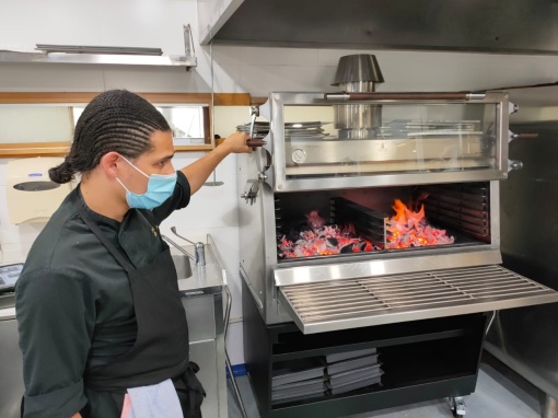 Cuptor pentru Steak pe cărbuni, deschidere verticală, Pira 120 ED - Img 5