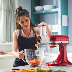 Accesoriu KitchenAid pentru feliat și răzuit legume, fructe și cașcaval - Img 3