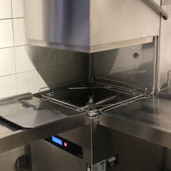 Mașină de spălat pahare coș 40x40, comandă electronică 4 programe Krupps Italia - Img 4