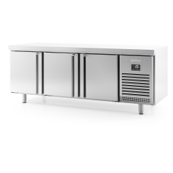 Masă frigorifică ventilată și control de umiditate, cu 3 uși, Infrico - Img 2