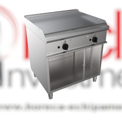 Fry top grill pe gaz cu suprafață netedă, Casta