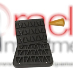 Placă pentru aparat de tarte, 27 forme mini felie tort 67x38 mm
