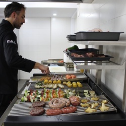 Grătar profesional Barbeque pentru Steak pe cărbuni, 1455x820x930 mm - Img 12