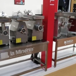 Mașină de tocat carne 800 kg/oră, Minerva Italia - Img 6