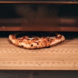 Cuptor pe gaz tip tunel cu bandă samotă, 1000 covrigi sau 120 pizza /oră, ItalForni Italia - Img 7