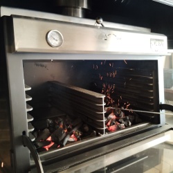 Cuptor pentru Steak pe cărbuni, Pira 90 LUX AB - Img 16