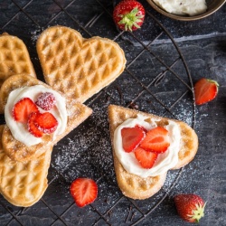 Aparat copt waffle 2 plăci rotunde tip inimă - Img 7