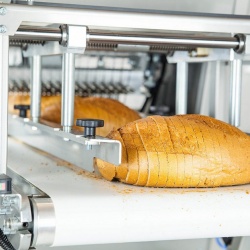 Linie semiautomată de feliat și ambalat pâine - până la 2500 pâini/oră - Img 6