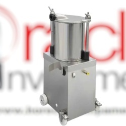 Spriț hidraulic vertical 32 L, cu pedală de picior și pâlnii de inox