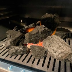 Cărbune din lemn de esență tare, cu putere calorică ridicată, Marabu palet 60 buc x 15 kg - Img 5