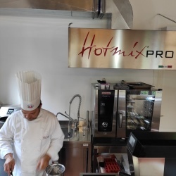 Robot multifuncțional pentru bucătărie, HotmixPRO Easy - Img 3