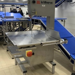 Fierăstrău pentru oase, 3200 mm cu masă culisantă, Minerva - Img 4
