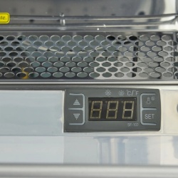Vitrină frigorifică curbată cu rafturi, 220 Litri - Img 6