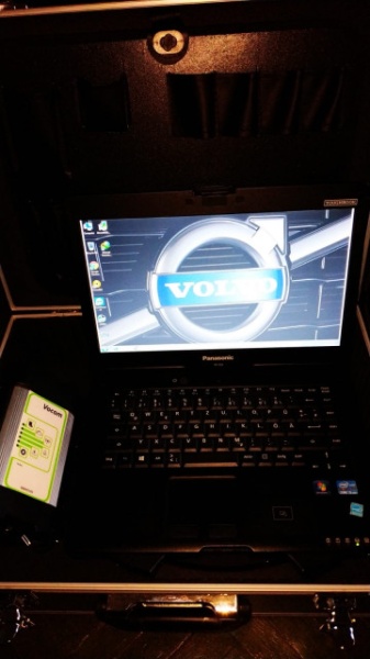 Tester auto profesional camioane VOCOM DIAGNOSTIC KIT 88890300 EU - Img 7