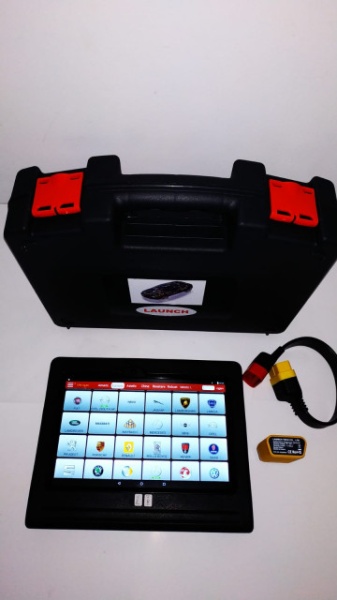 Kit Tester Auto Launch X431 cu Tableta originala V 10.1' Interfata Easydiag 3.0 versiune service auto - Img 2