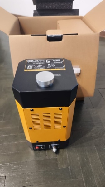 RESIGILAT ! Tester auto Autool SDT206 Detectie scurgere fum turisme si camioane, Generator de fum, tester de etanșeitate - Img 7