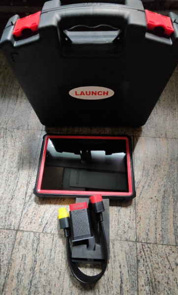 Kit Diagnoza Auto Multimarca Launch X431 Bluetooth V+ Light PRO3S Tableta Originala Launch 10.1 Inch 3/160Gb, Prelungitor Obd2, Cutie Transport, Haynespro ,Workshopdata Online, Soft profesional service auto