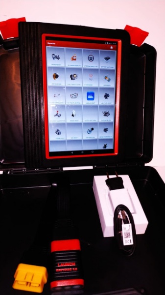 Kit Launch X431 Easydiag 4.0 V+ Scan Limba Romana, Tableta Originala Launch Thoughbook 10.1 inch - Img 3