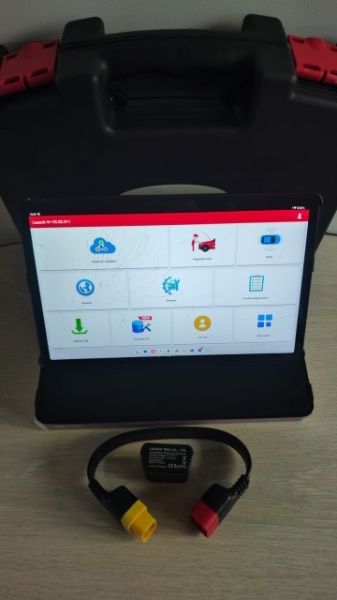 Reducere ! Kit Interfata auto Launch X431 Dbscar6/DS401Service Auto Multimarca Turisme + Autoutilitare 12V, Limba Romana + Tableta Android 9/10 Inch, 4/8/64/128Gb (Ecran Fisurat), Functii Offline + Online, Licenta Nelimitata - Img 10
