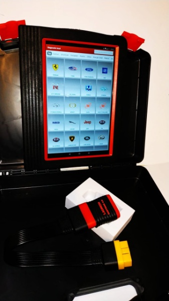 Kit Launch X431 Easydiag 4.0 V+ Scan Limba Romana, Tableta Originala Launch Thoughbook 10.1 inch - Img 5