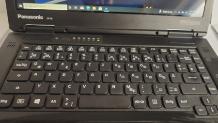 Laptop Militar Toughbook Panasonic CF-54 mk1/mk2, i5-5300U, 8GB DDR3, 256/512GB SSD, 14″, Win 10 Pro, Touchscreen Activ, Baterie noua originala Panasonic - Img 2
