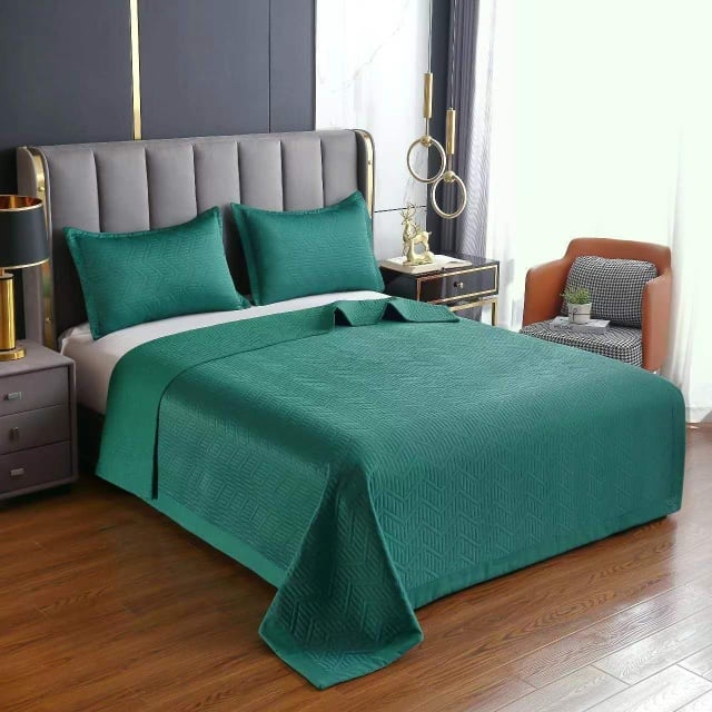 set Cuvertura Pat cu 2 Fete de Perna 55x75cm Uni, Model Geometric, Verde, 200x230cm