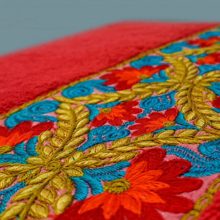 Prosop baie brodat, Bordura Florala, bumbac 100%, Color , 70x140cm - 600gr/mp - Img 4