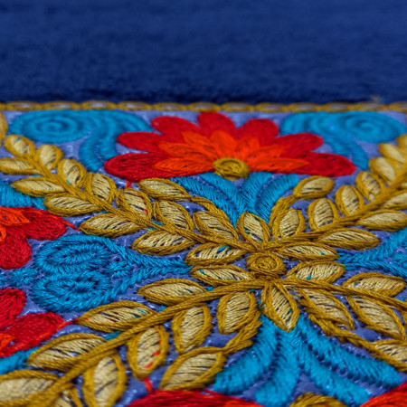 Prosop baie brodat, Bordura Florala, bumbac 100%, Color , 70x140cm - 600gr/mp - Img 3