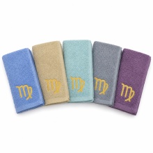 Set 5 prosoape de mâini și bucătărie cu broderie Fecioara 30 × 50 cm, 400 g/m²