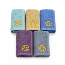 Set 5 prosoape de mâini și bucătărie cu broderie Rac 30 × 50 cm, 400 g/m²
