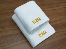Set 2 Prosoape baie Brodate Alb cu broderie color, Nume, bumbac 100% - Img 9