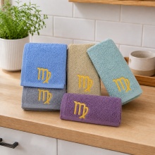 Set 5 prosoape de mâini și bucătărie cu broderie Fecioara 30 × 50 cm, 400 g/m² - Img 3