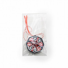 Martisor Brodat cu motiv traditional