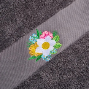Set 2 Prosoape baie Brodate Alb/Gri cu broderie color, Model Floral3, bumbac 100% - Img 3