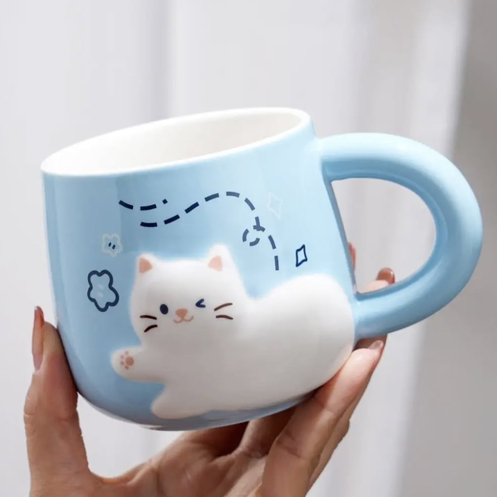 Cana cu capac din ceramica si lingurita Pufo Happy Kitty pentru cafea sau ceai, 350 ml, albastru - 1 | YEO