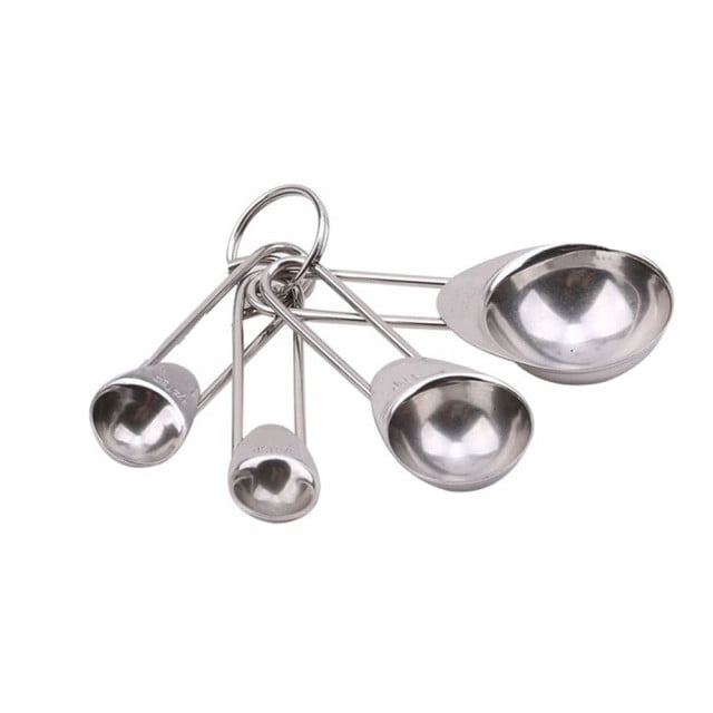 Set 4 linguri de dimensiuni diferite din metal pentru masurat ingrediente, condimente, argintiu